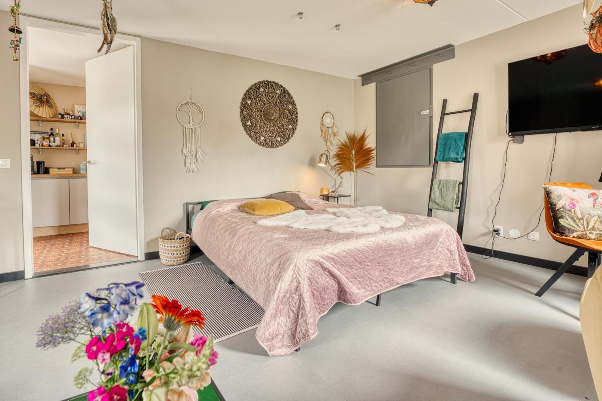 Appartement Ycw 'Papillon' Rijnsaterwoude Bagian luar foto